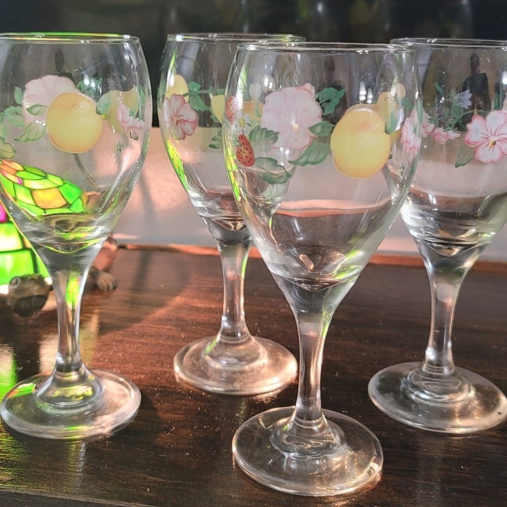 Pfaltzgraff Grandma's Kitchen Wine Glass/Goblets